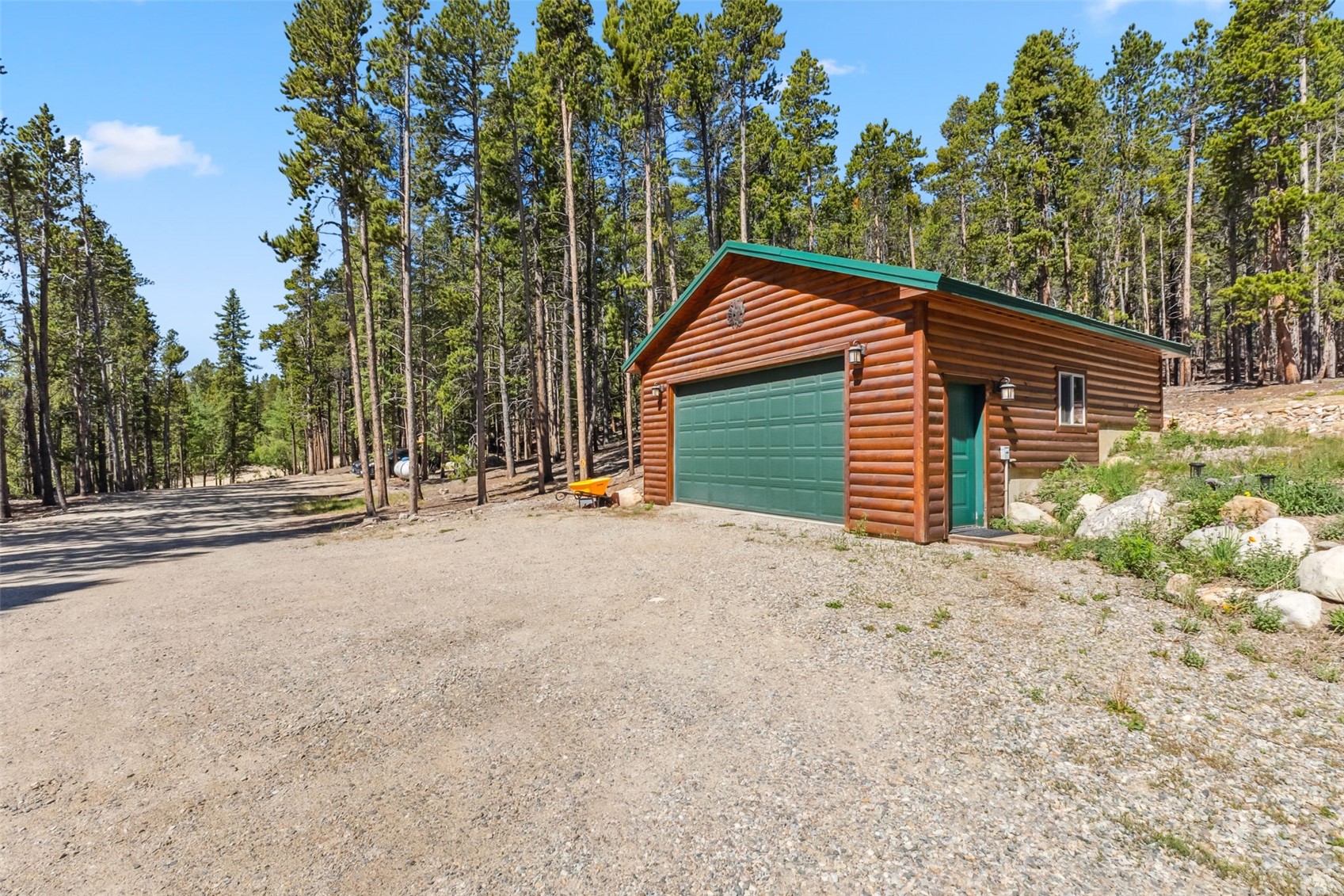 889 Venture Road Property Photo 33