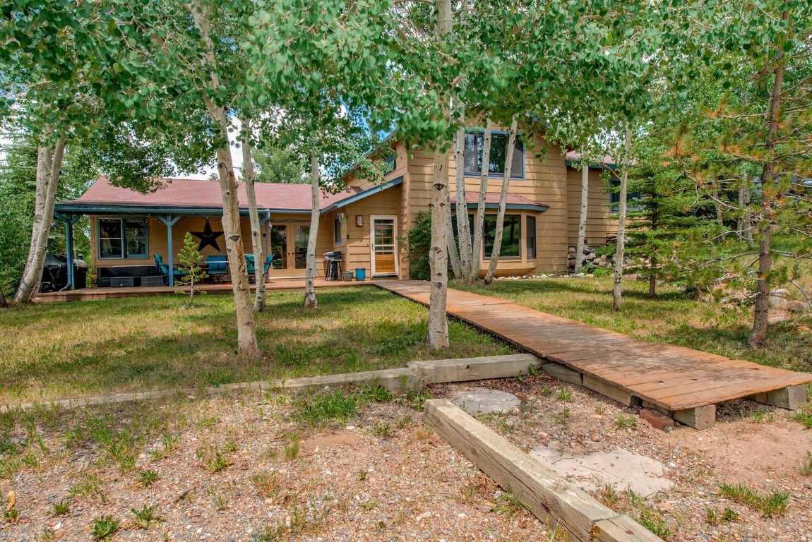 277 G ROAD Property Photo 1