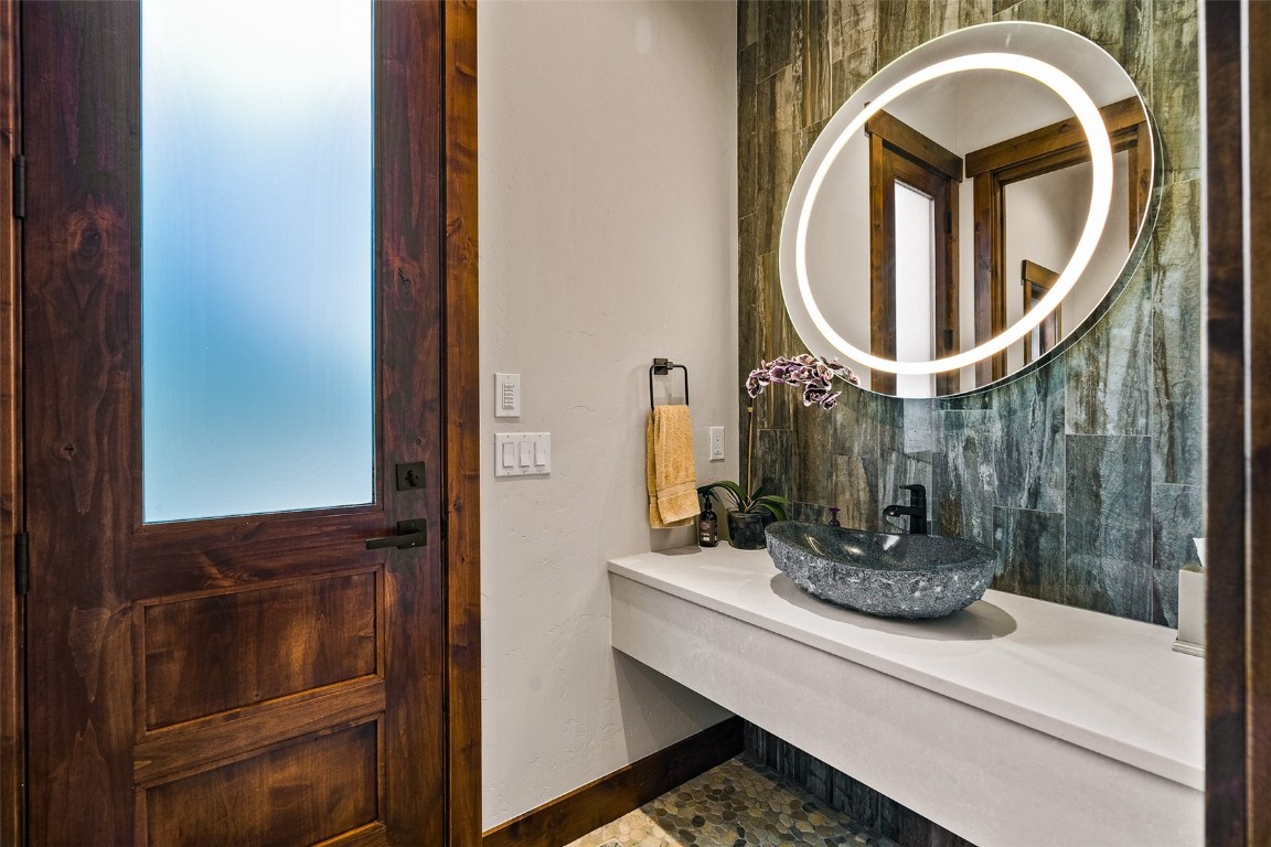 455 Highfield Trail Property Photo 30