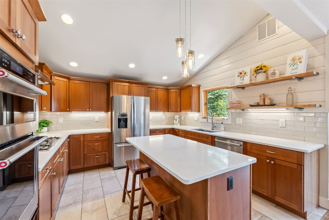 182 Idlewild Drive Property Photo 8