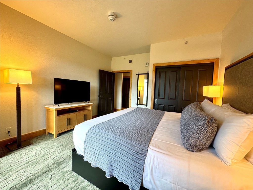 2300 Mount Werner Circle 631 Property Photo 13