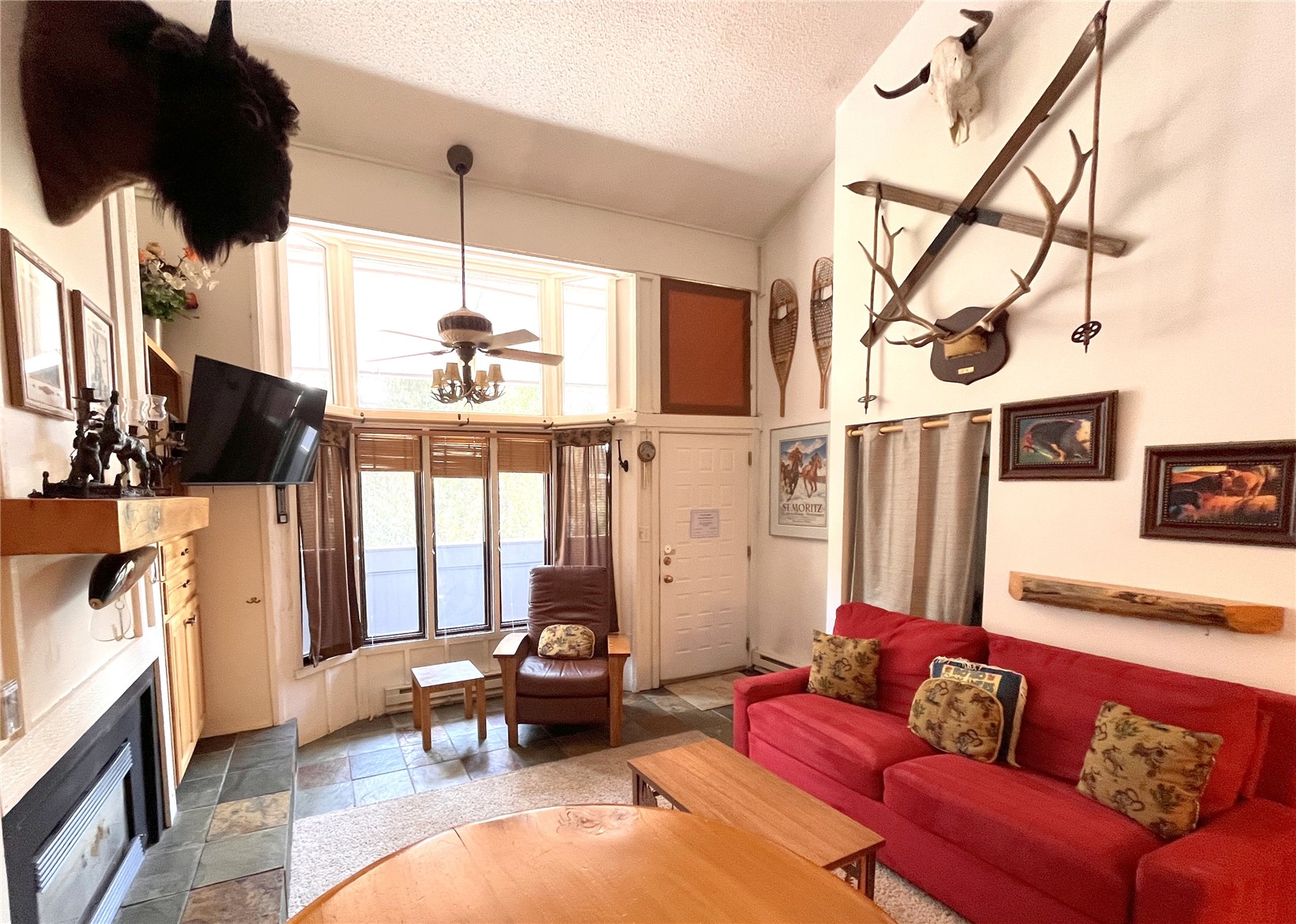 1920 Ski Time Square DRIVE 208 Property Photo 1