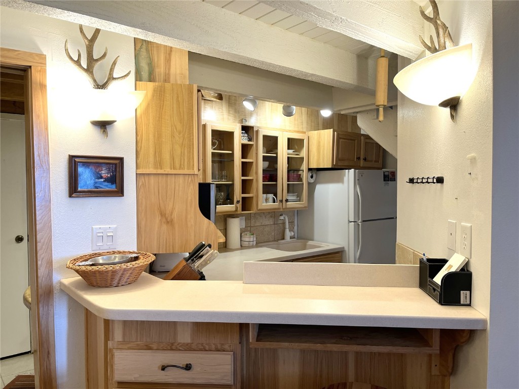 1920 Ski Time Square Drive 208 Property Photo 7