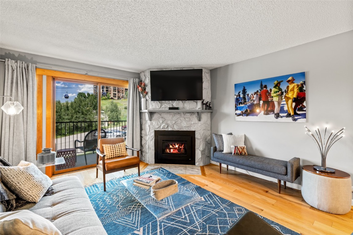 2350 Ski Trail Lane 112 Property Photo 5