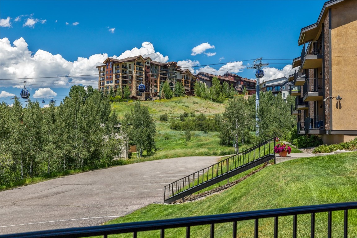 2350 Ski Trail Lane 112 Property Photo 22