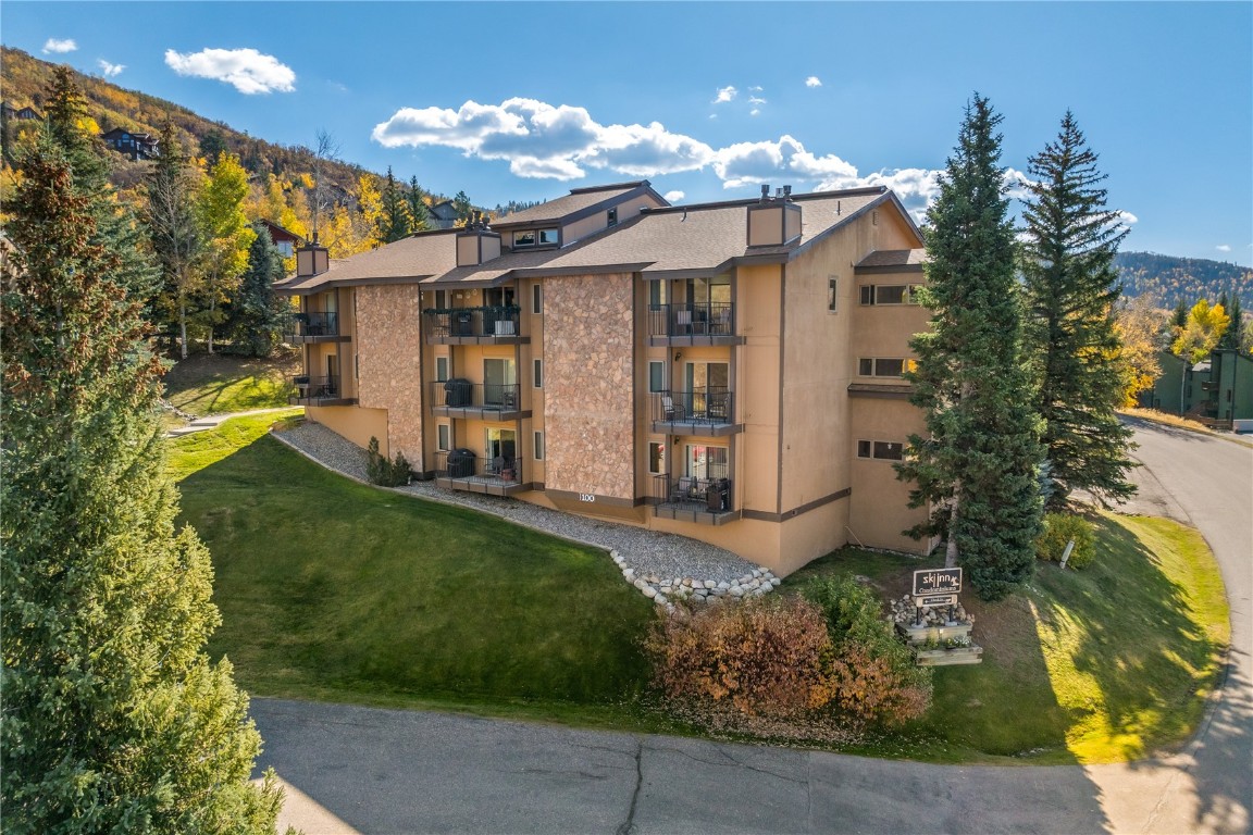 2350 Ski Trail Lane 112 Property Photo 25