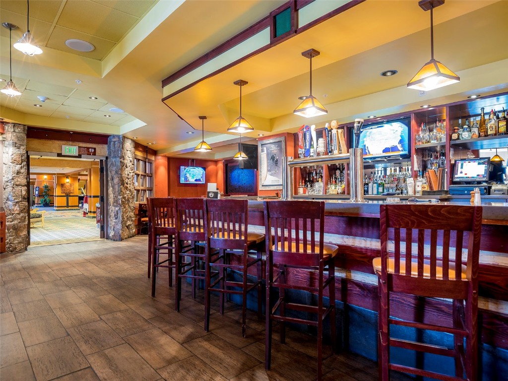 2300 Mt. Werner Circle 226/227 Qiv Property Photo 5