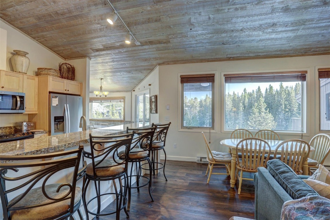 965 Four Oclock Road 0 Property Photo 4