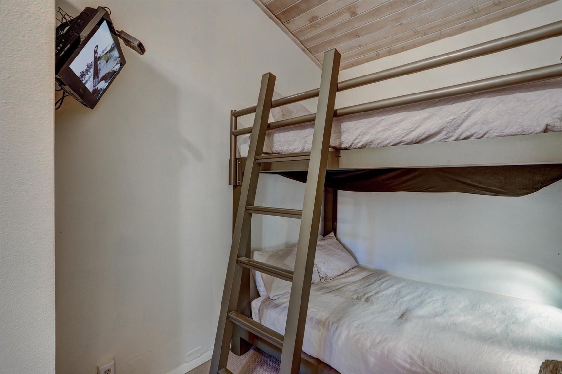 965 Four Oclock Road 0 Property Photo 21