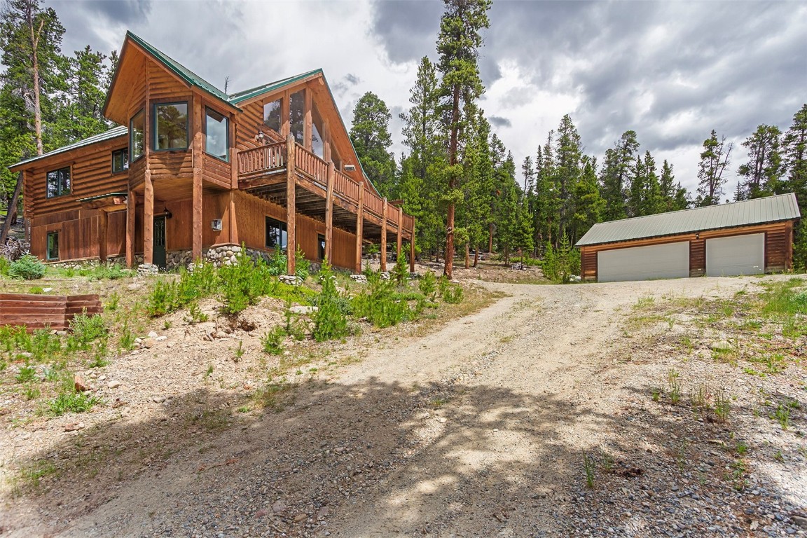 725 Zebulon Street Property Photo 3