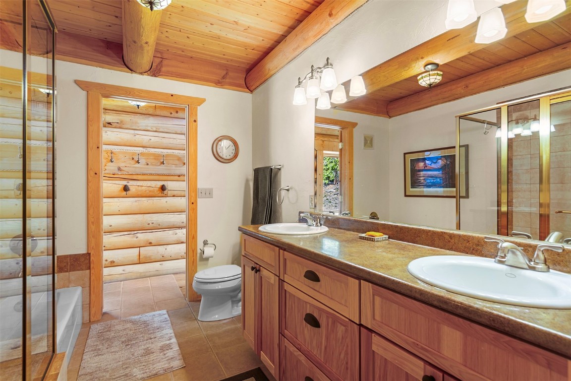 725 Zebulon Street Property Photo 20