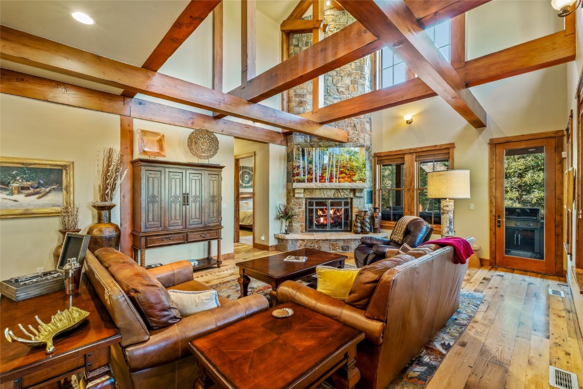 1996 Indian Summer Drive 10-a Property Photo 3