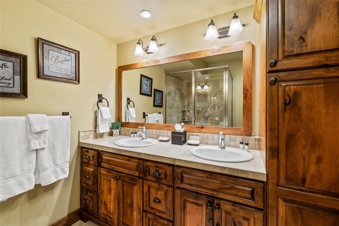 1996 Indian Summer Drive 10-a Property Photo 17