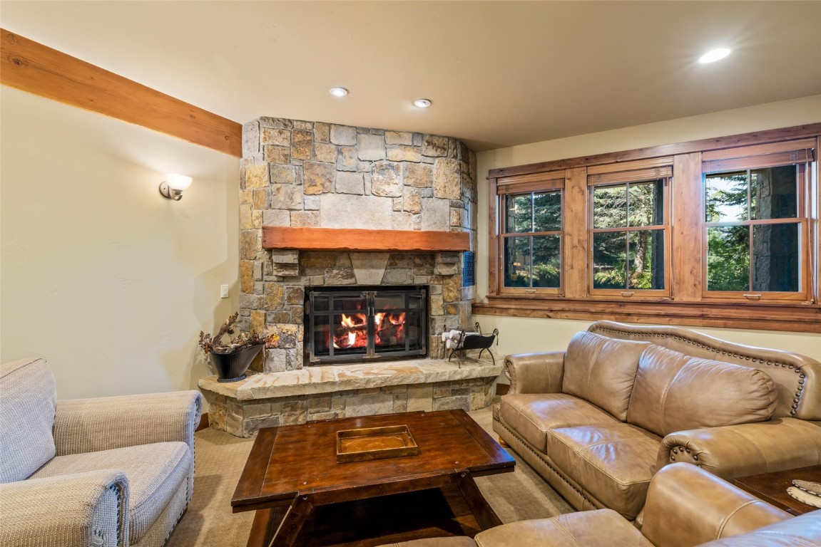 1996 Indian Summer Drive 10-a Property Photo 24