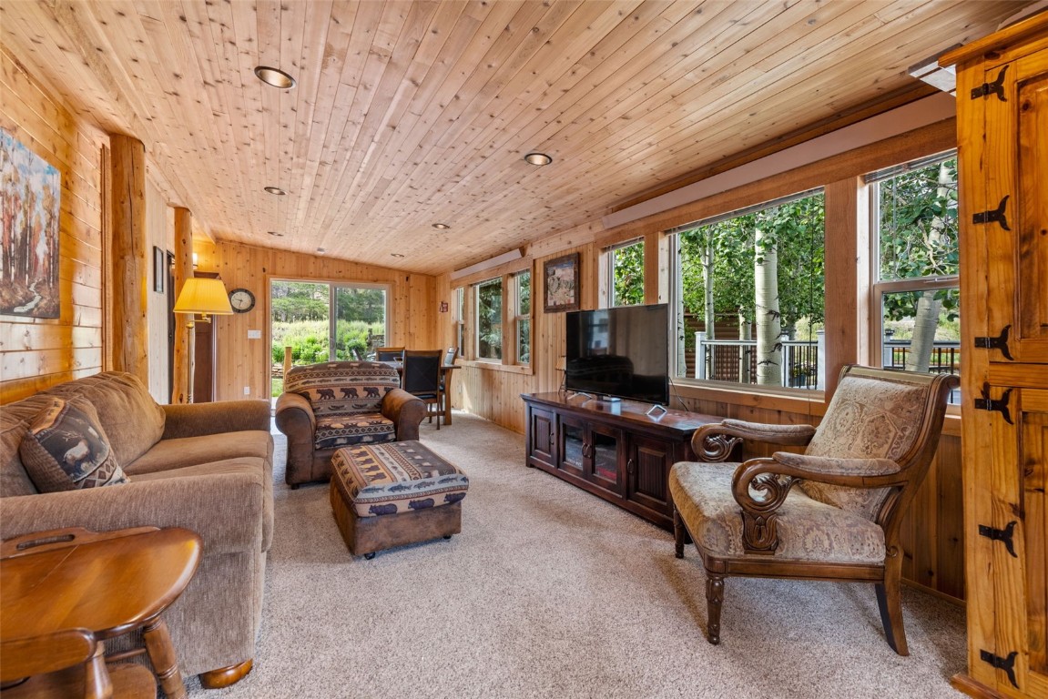 85 Revett Drive 105 Property Photo 3