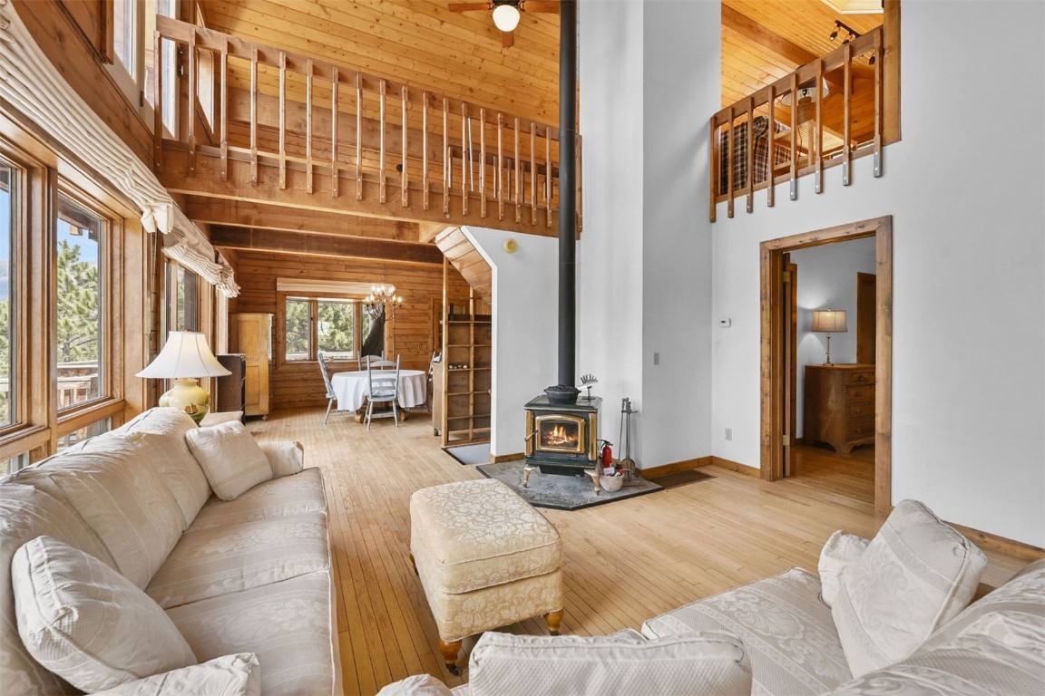 275 La Plata Peak Drive Property Photo 6