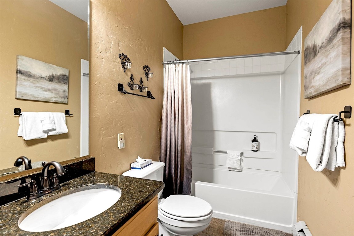 705 Four Oclock Road M4 Property Photo 16