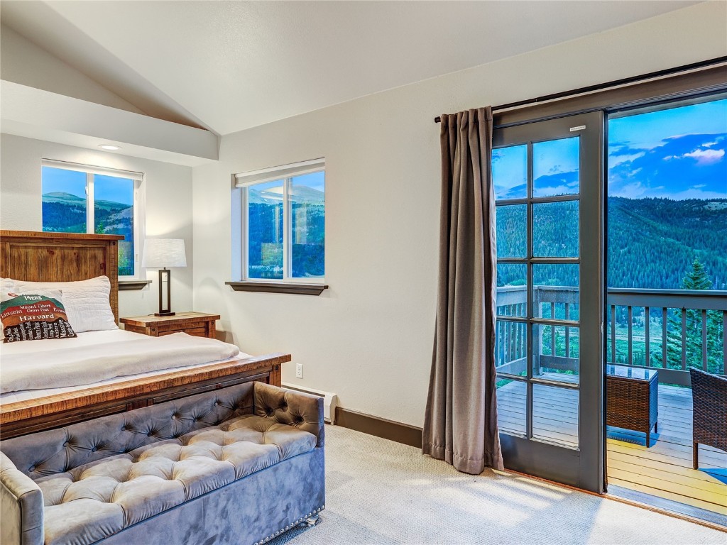 1095 Quartzville Property Photo 3