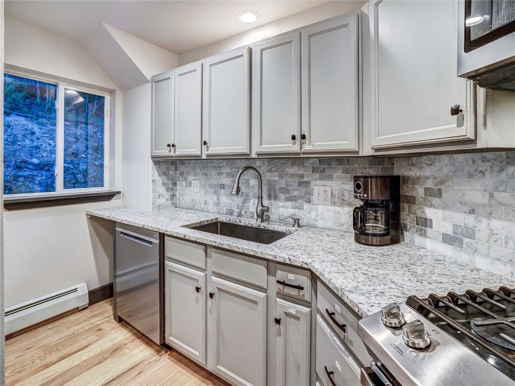 1095 Quartzville Property Photo 26