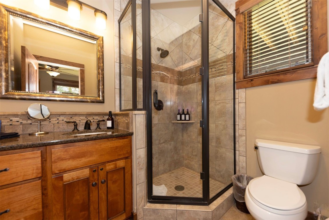 2176 Highlands Drive Property Photo 20