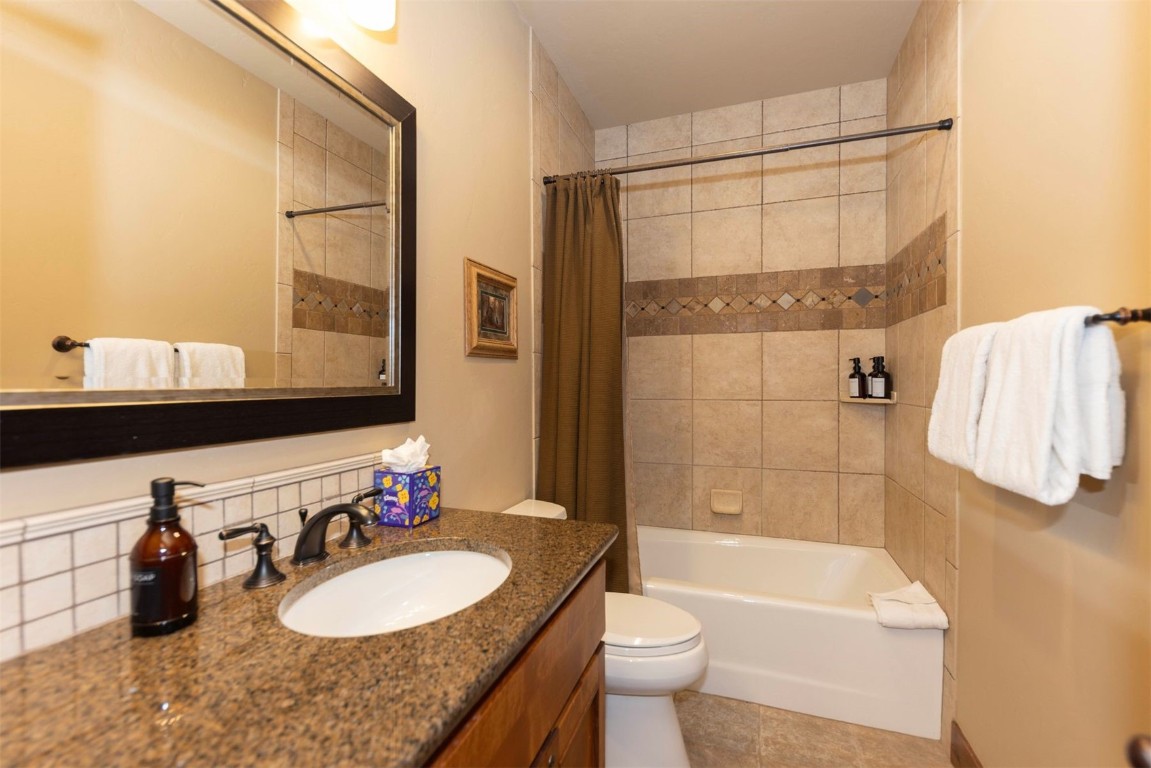 2176 Highlands Drive Property Photo 22