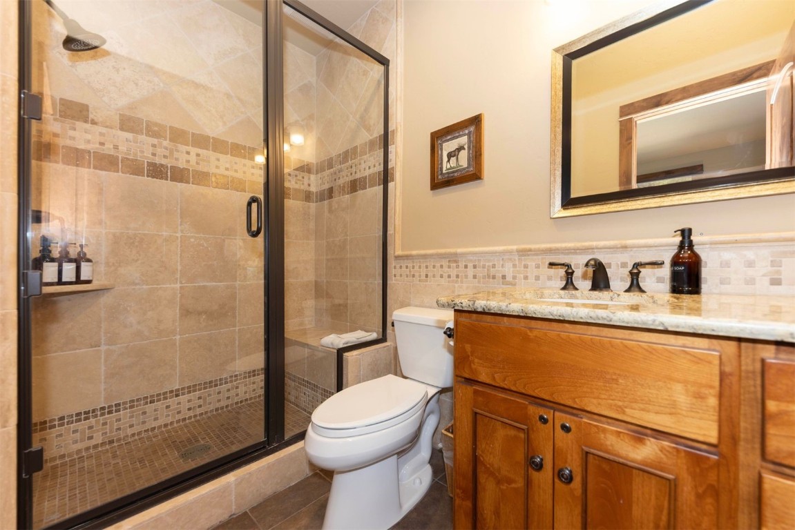 2176 Highlands Drive Property Photo 24