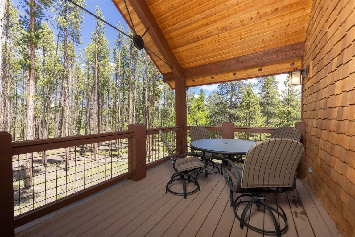 2176 Highlands Drive Property Photo 26