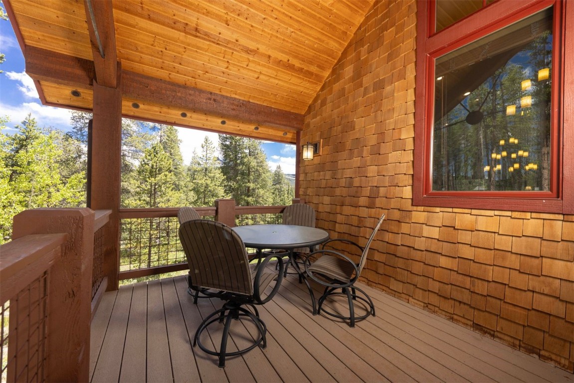 2176 Highlands Drive Property Photo 27