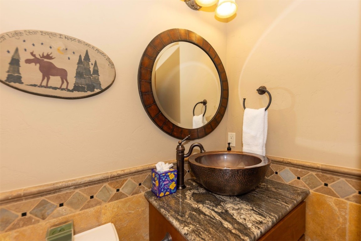 2176 Highlands Drive Property Photo 31