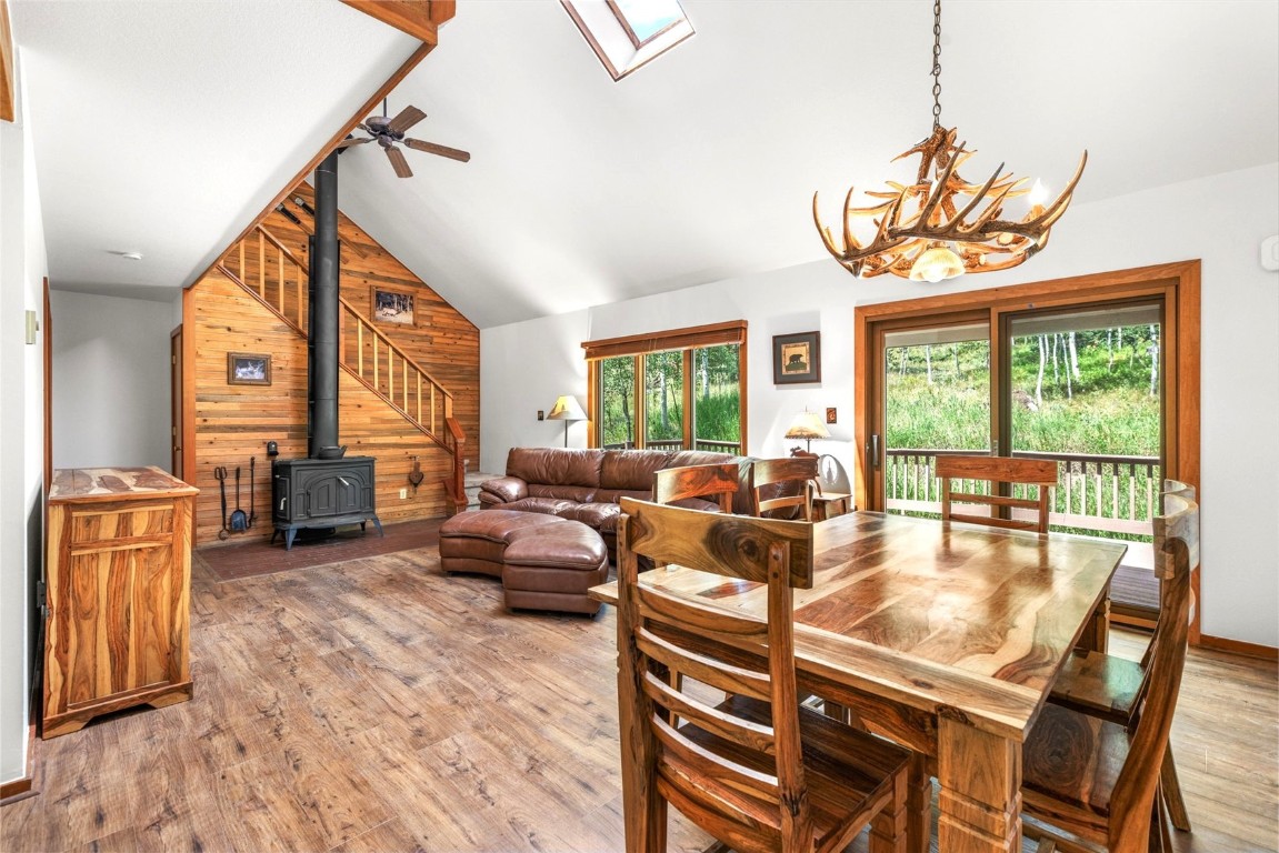 132 Burgundy Circle Property Photo 1