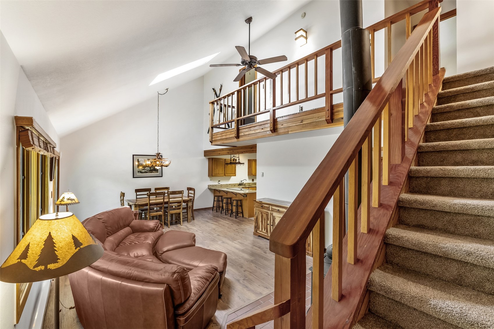 132 Burgundy Circle Property Photo 12