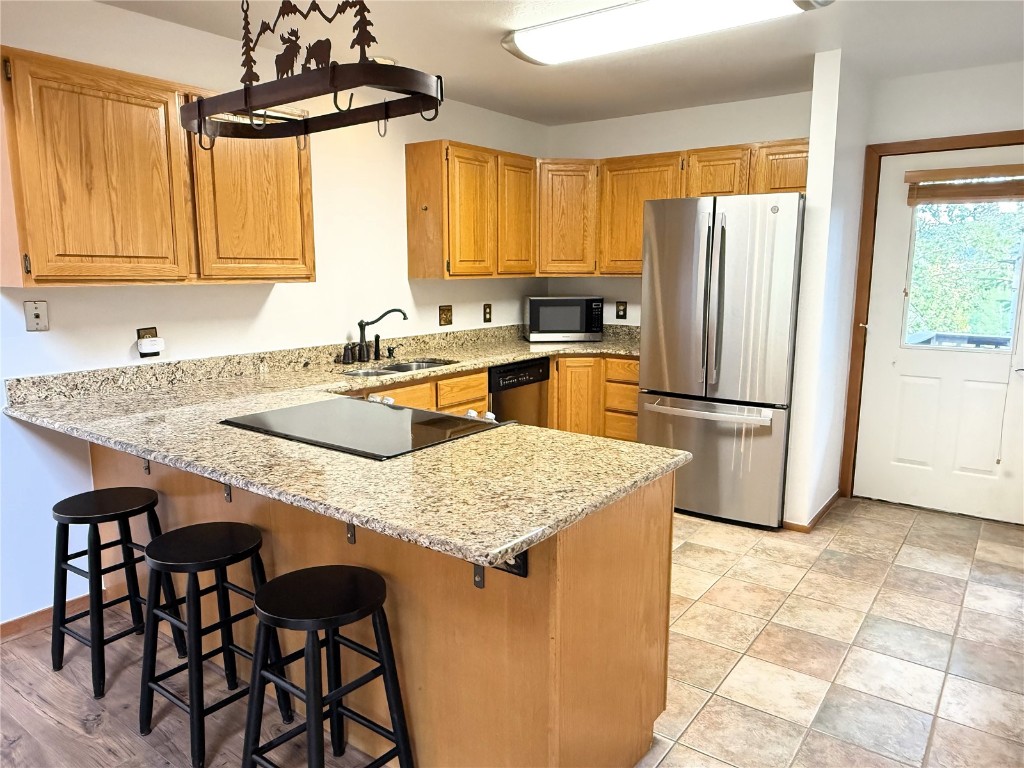 132 Burgundy Circle Property Photo 13