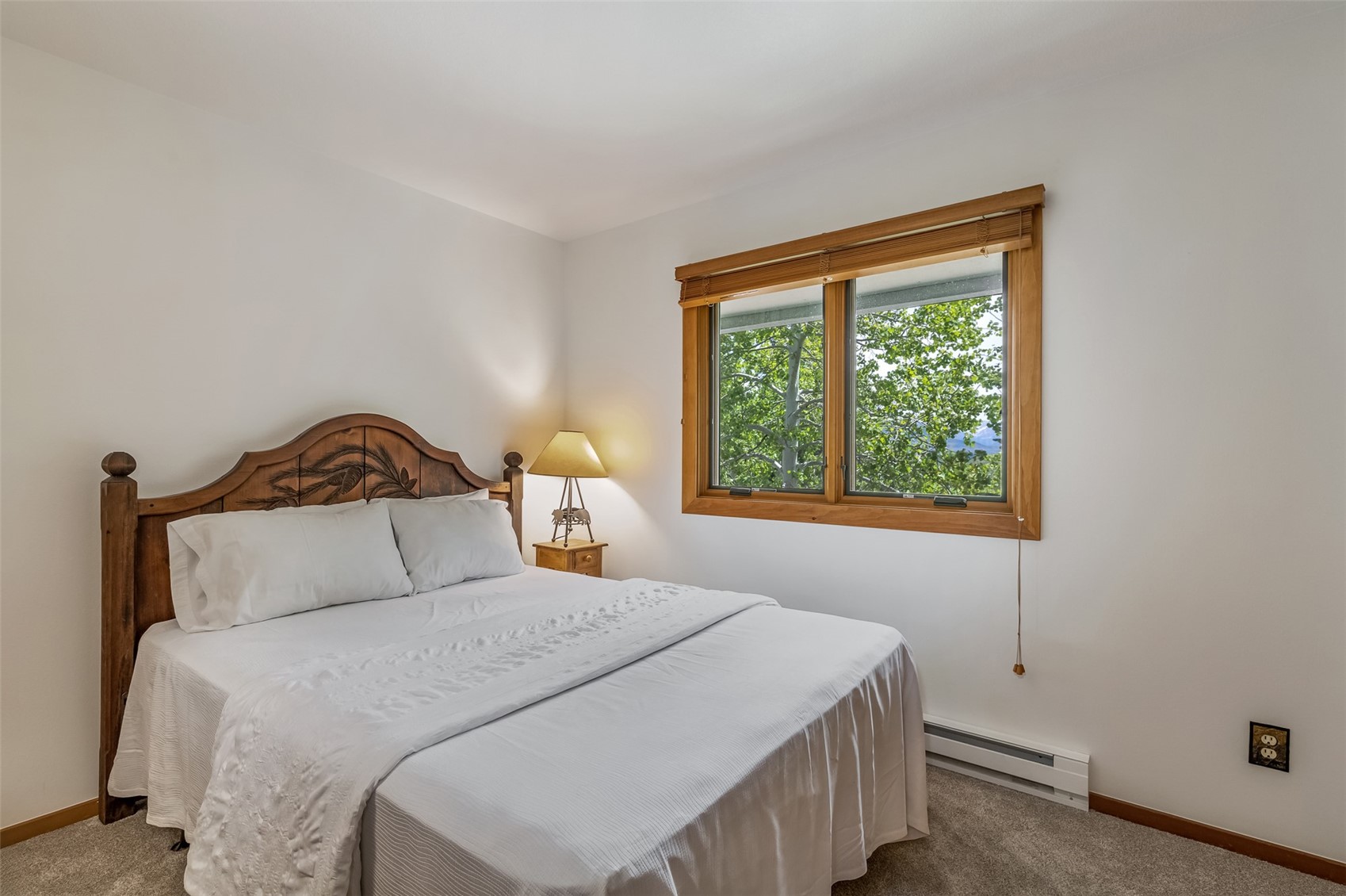 132 Burgundy Circle Property Photo 19