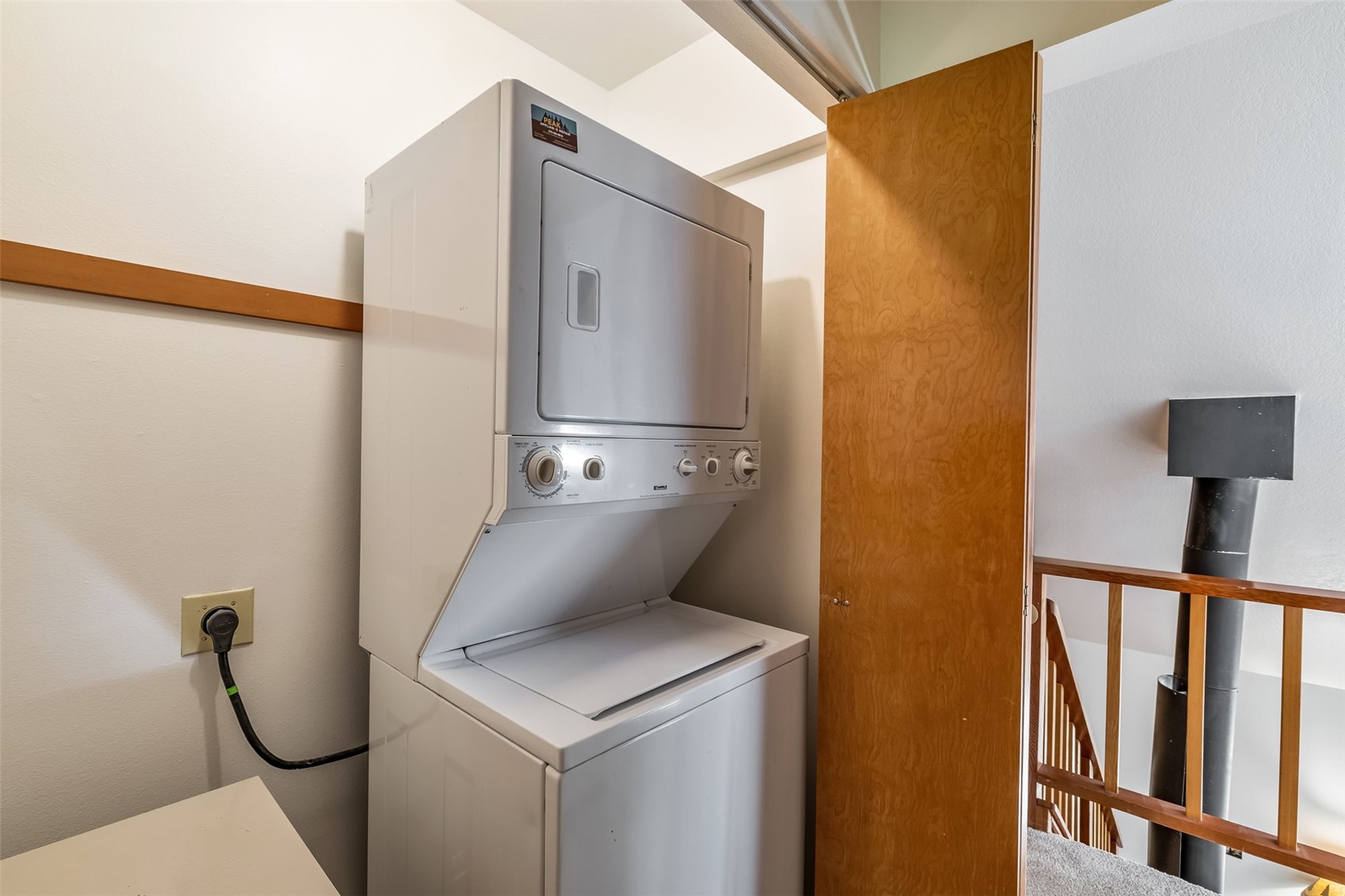 132 Burgundy Circle Property Photo 22