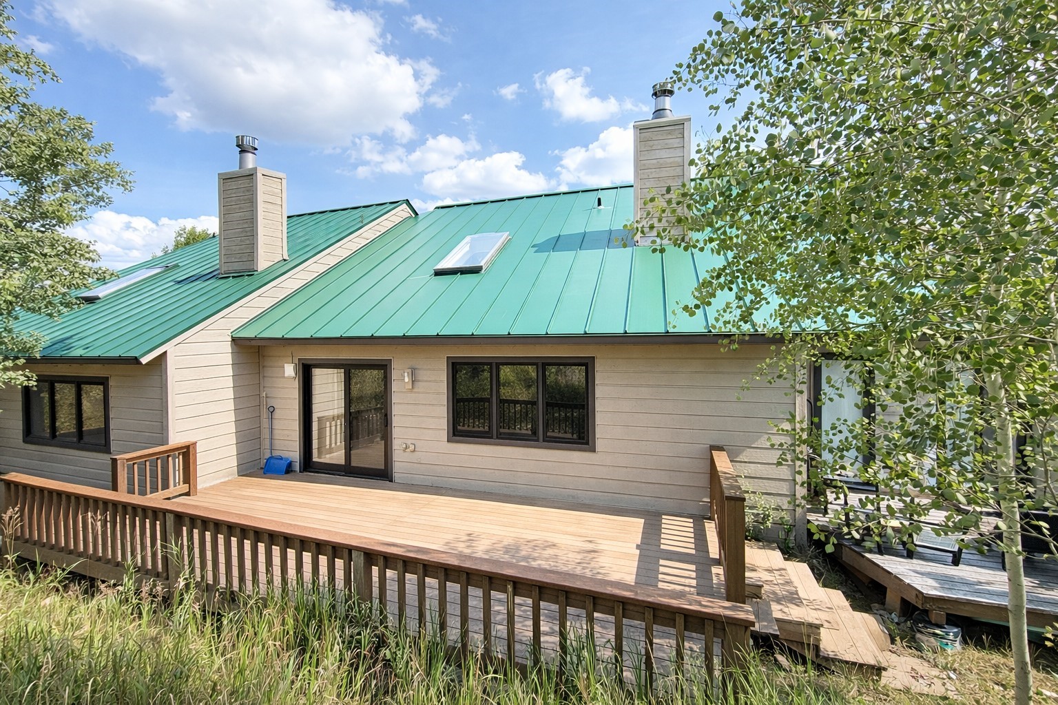 132 Burgundy Circle Property Photo 25