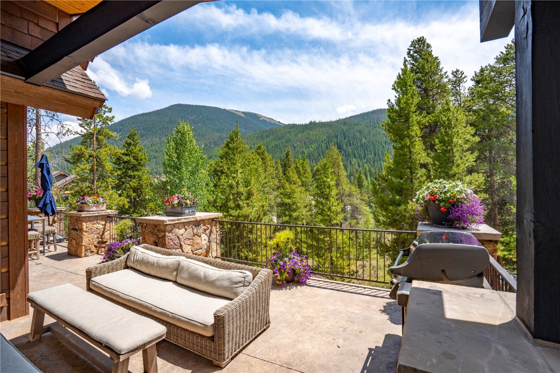 15 Stage Stop Lane Property Photo 18