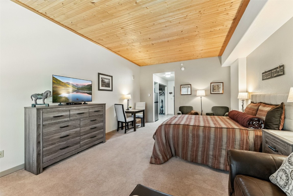 23110 Us Highway 6 5008 Property Photo 4