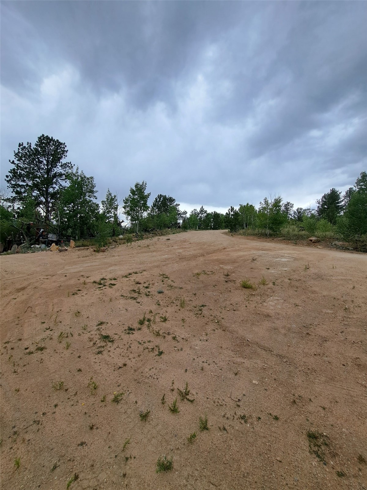 639 Spade Place Property Photo 43