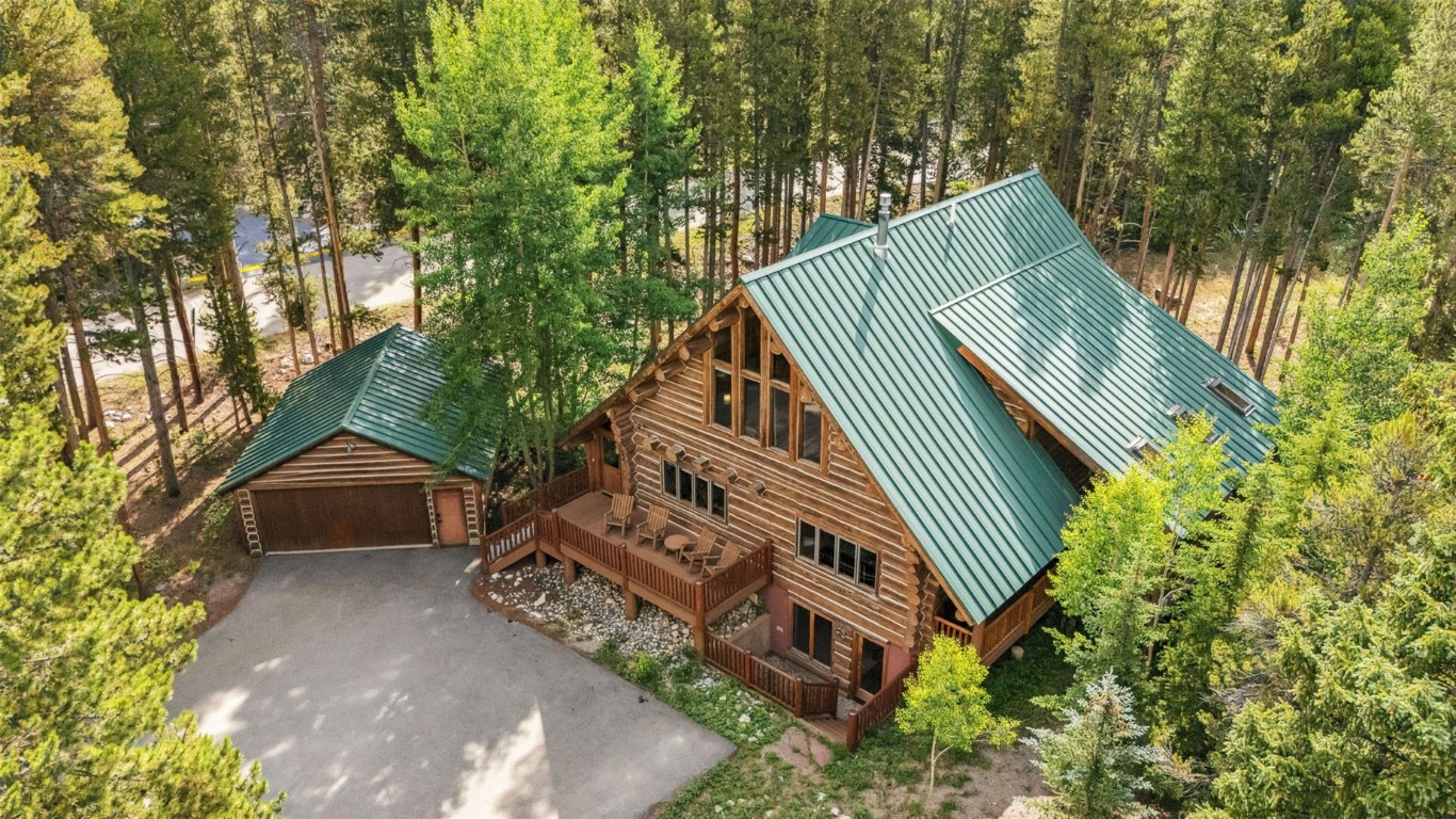 46 Indiana Creek ROAD Property Photo 1