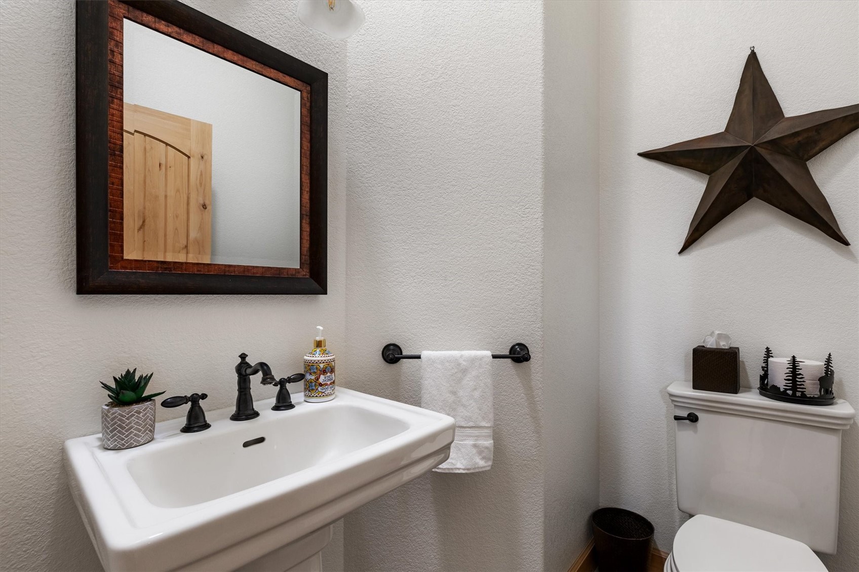 26765 El Dorado Drive Property Photo 16