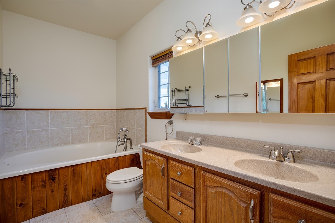 1170 Fish Creek Falls Road Property Photo 11