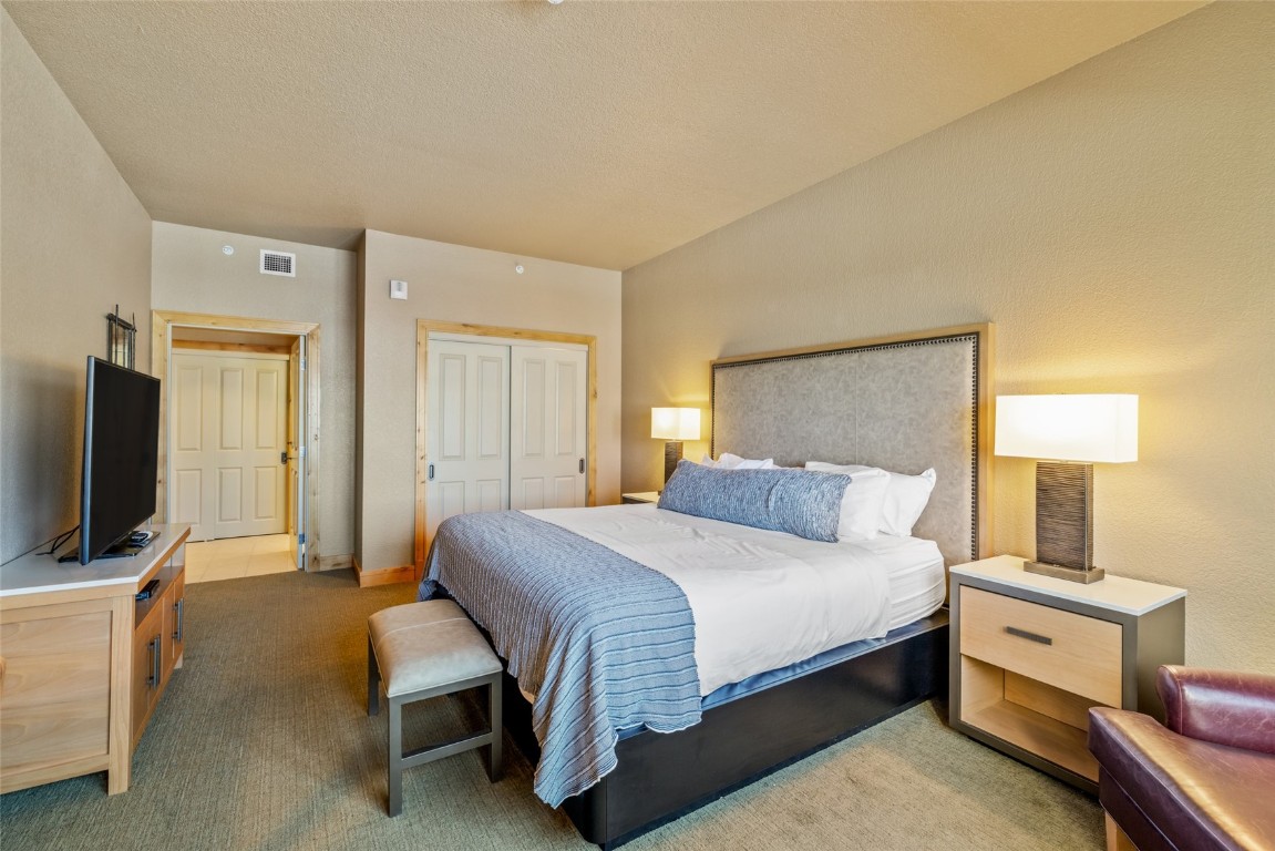 2300 Mount Werner Circle 322 Property Photo 21