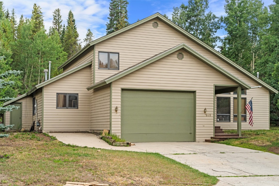 868 Deer Path Road Property Photo 1