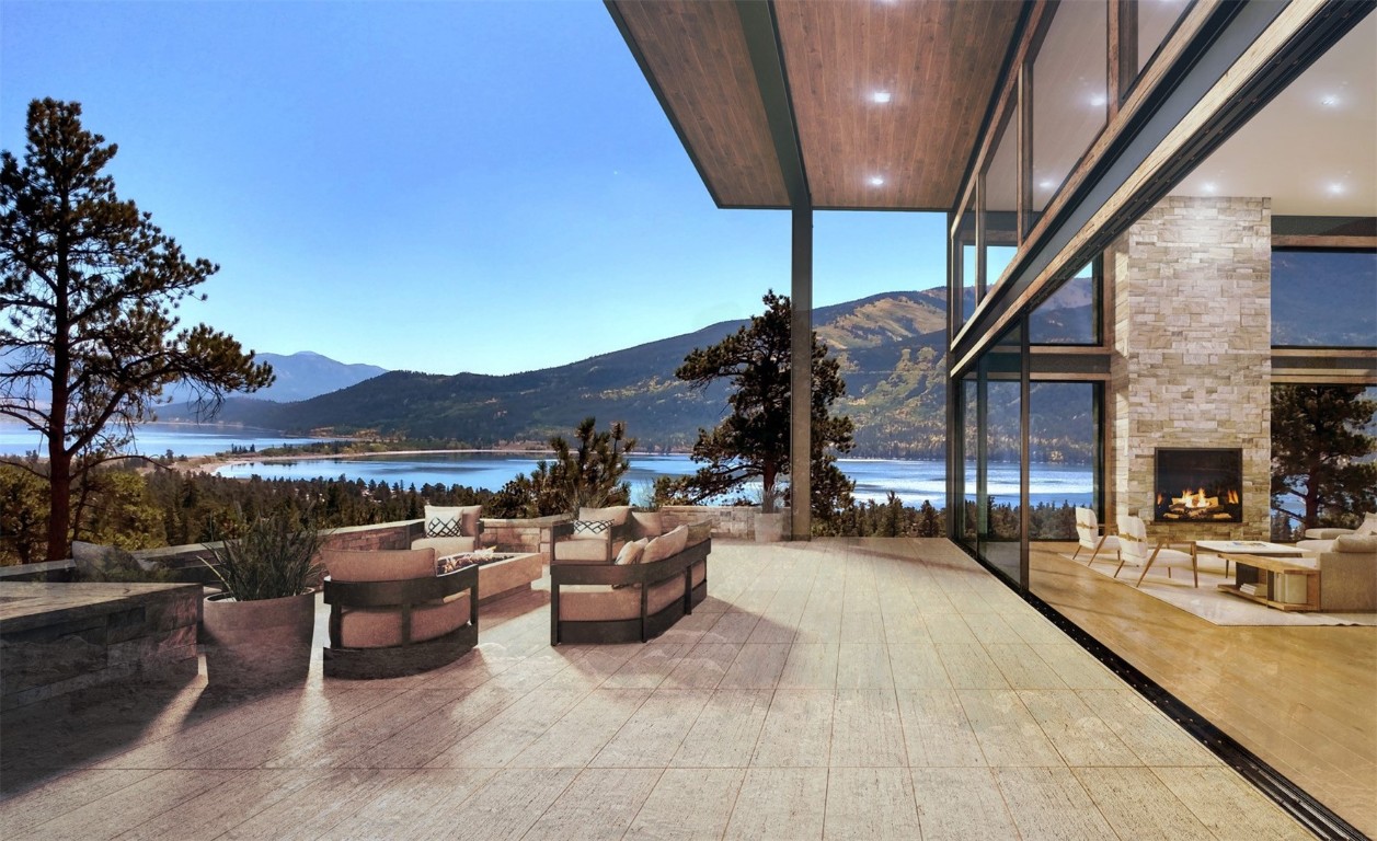 5585 Highway 82 Property Photo 1