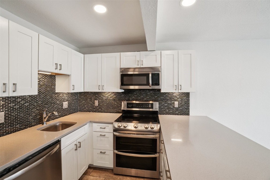 753 Straight Creek Drive 103 Property Photo 1