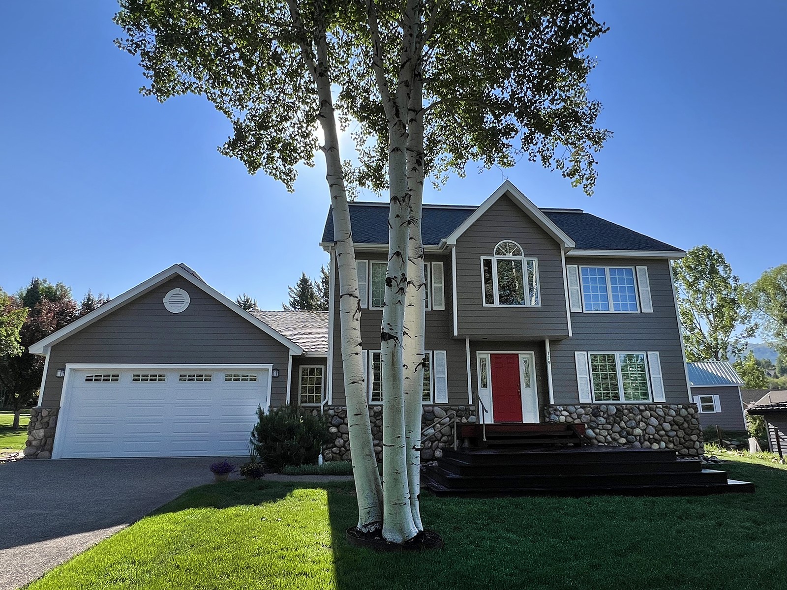 775 Mckinley Street Property Photo 2