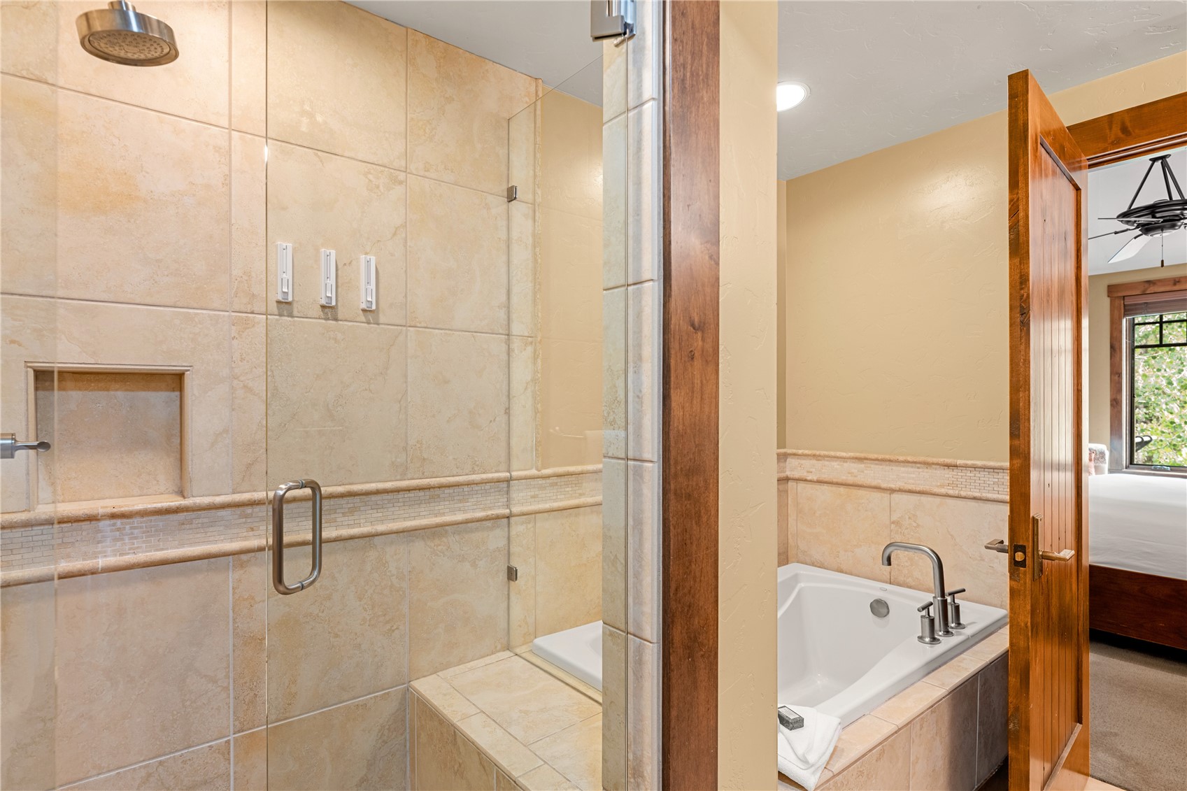 600 Columbine Road 5310 Property Photo 15