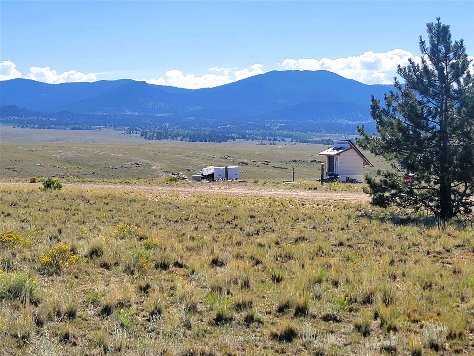 1723 Yellowstone Road Property Photo 27