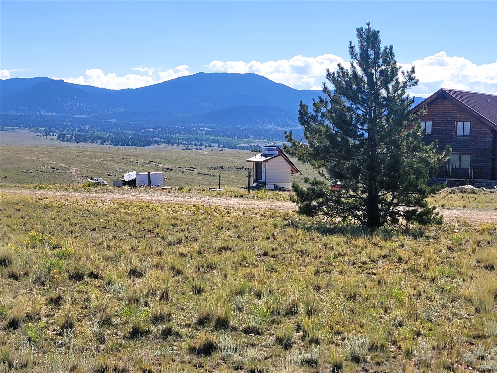 1723 Yellowstone Road Property Photo 28