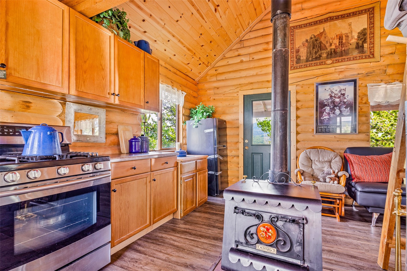 210 Pine Ridge Road Property Photo 4